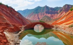 榆林红石桥为何被称为塞上丹霞的瑰丽画卷？