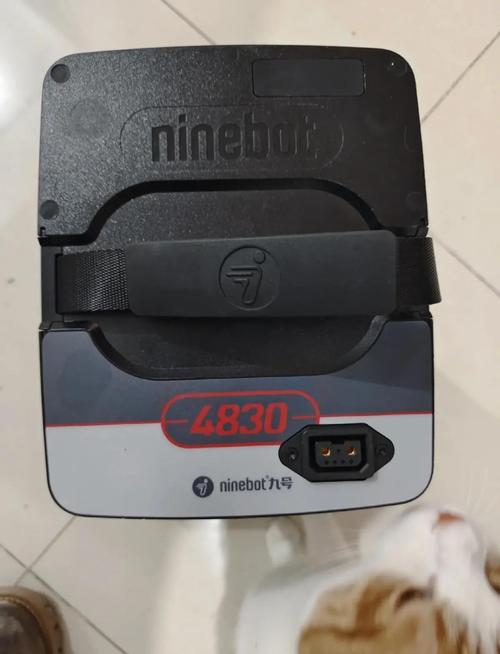 ninebot one a1装电池