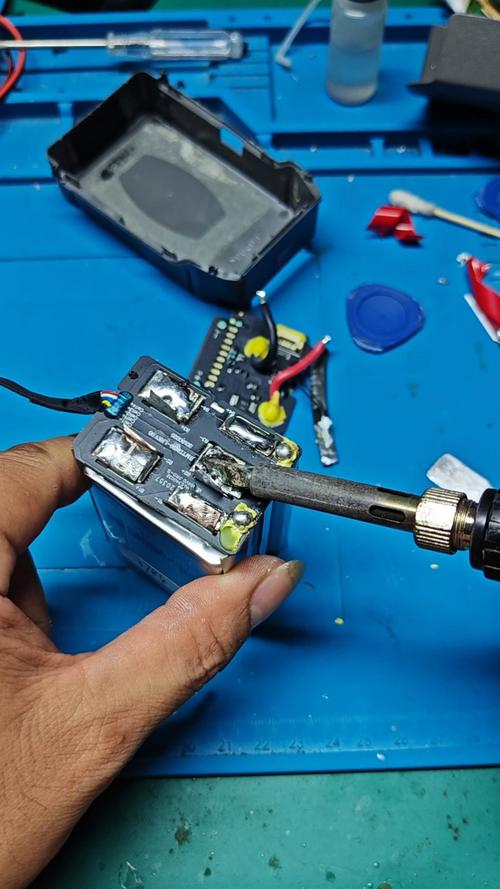 jabra stone2更换电池