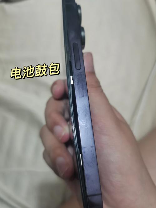 macbook air 电池鼓包