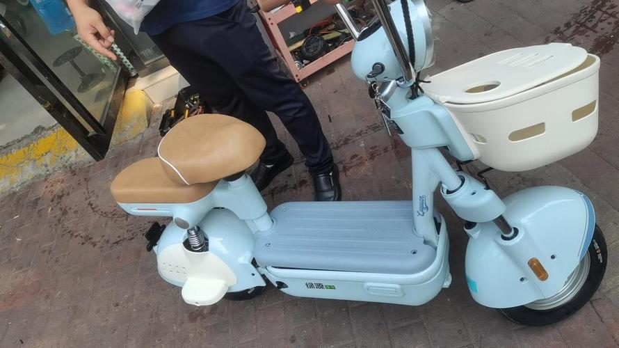 700mah充电电池大约多久充满