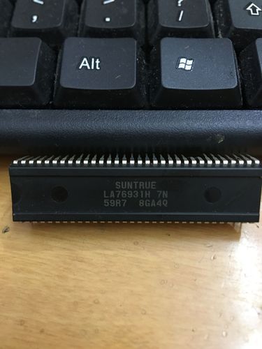 组装电视机la76931行不同步故障