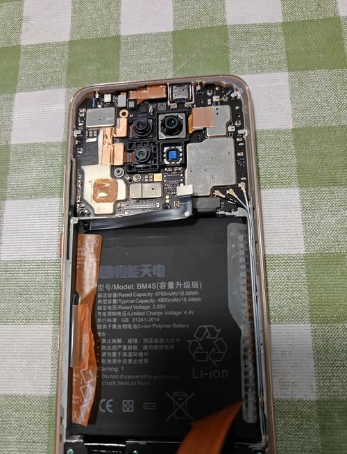 华为mate7电池怎么更换电池