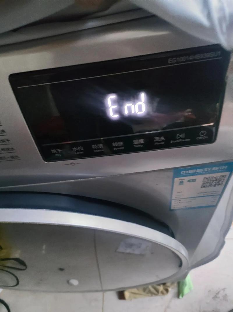 惠尔普滚筒洗衣机显示F7是什么故障