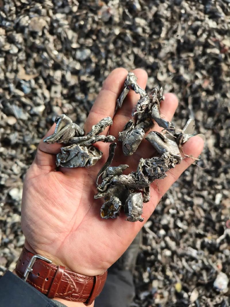 什么钢厂收购废铁破碎料