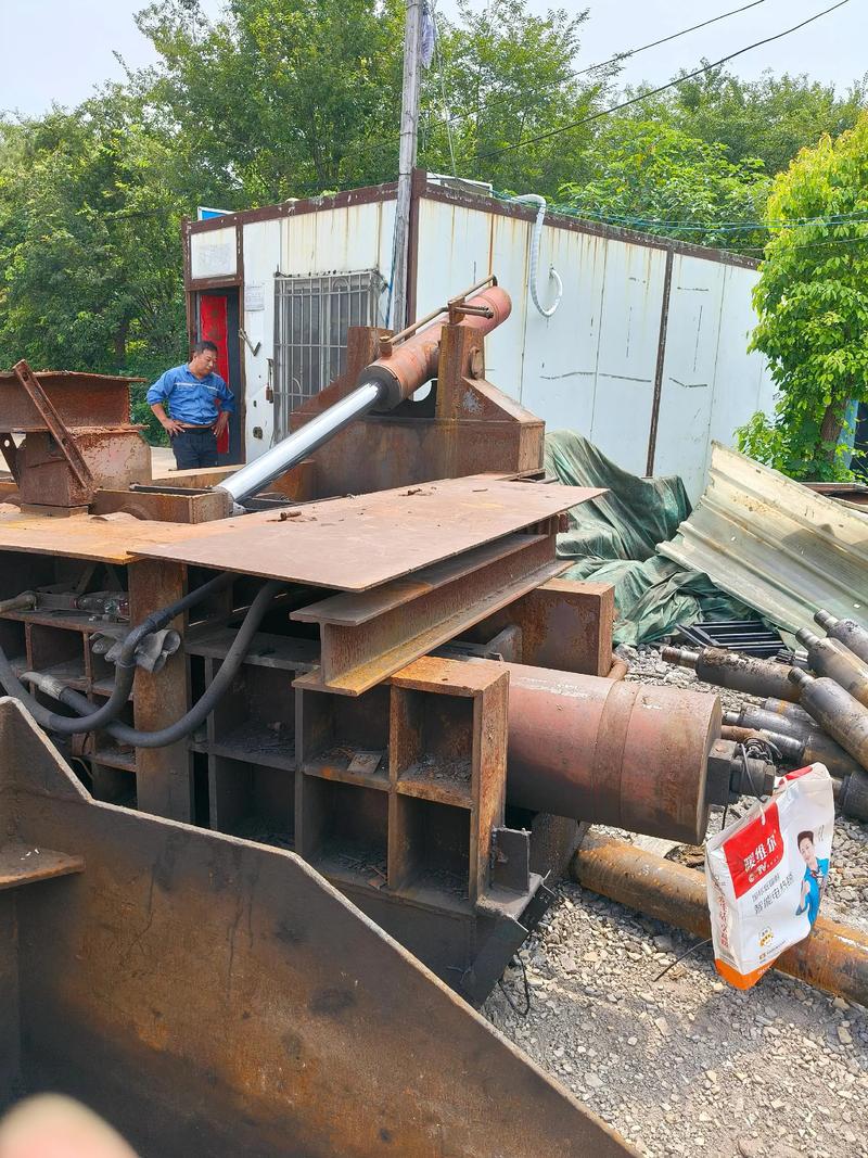 广西在哪里有废铁出售?