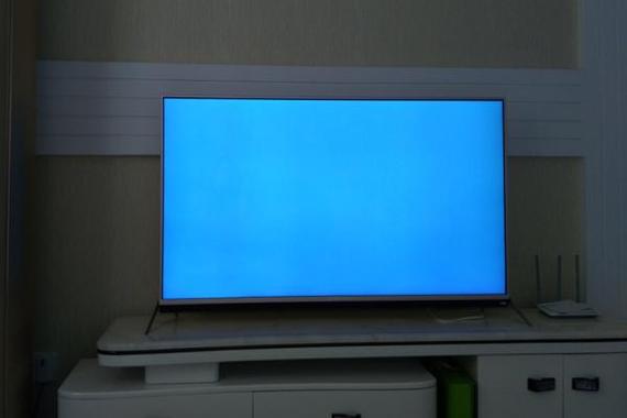 创维26L08HR液晶电视白屏故障