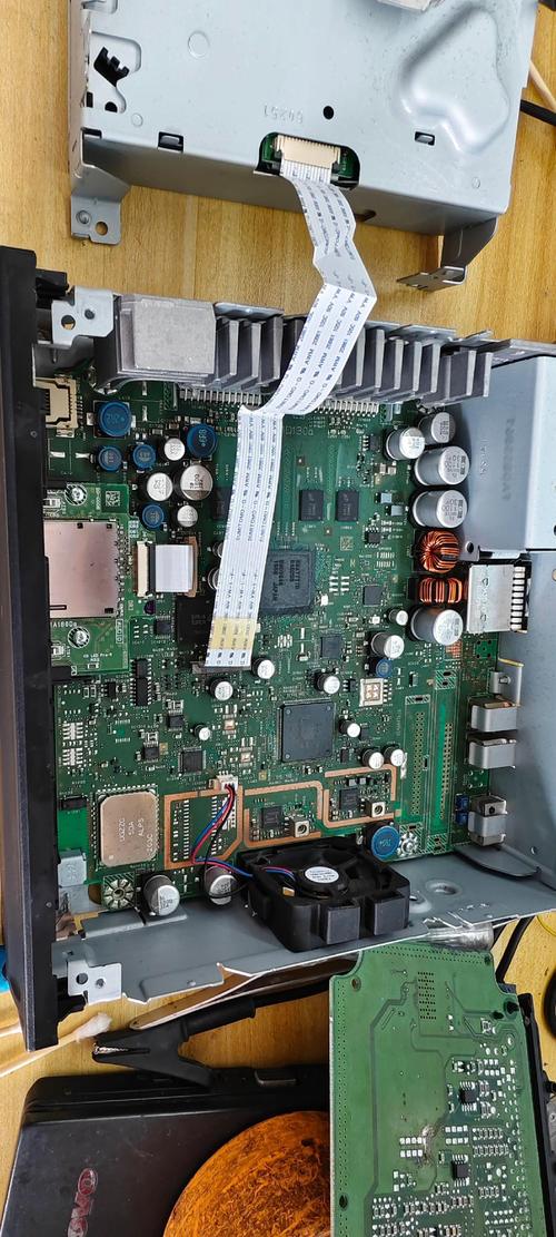 ps43e400u1r有声黑屏故障