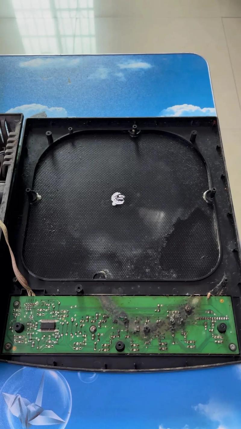 美的c21-sk2105电磁炉故障