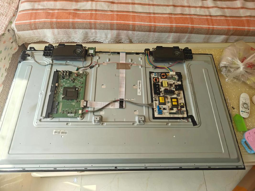 海信TLM26V86k无声故障检修