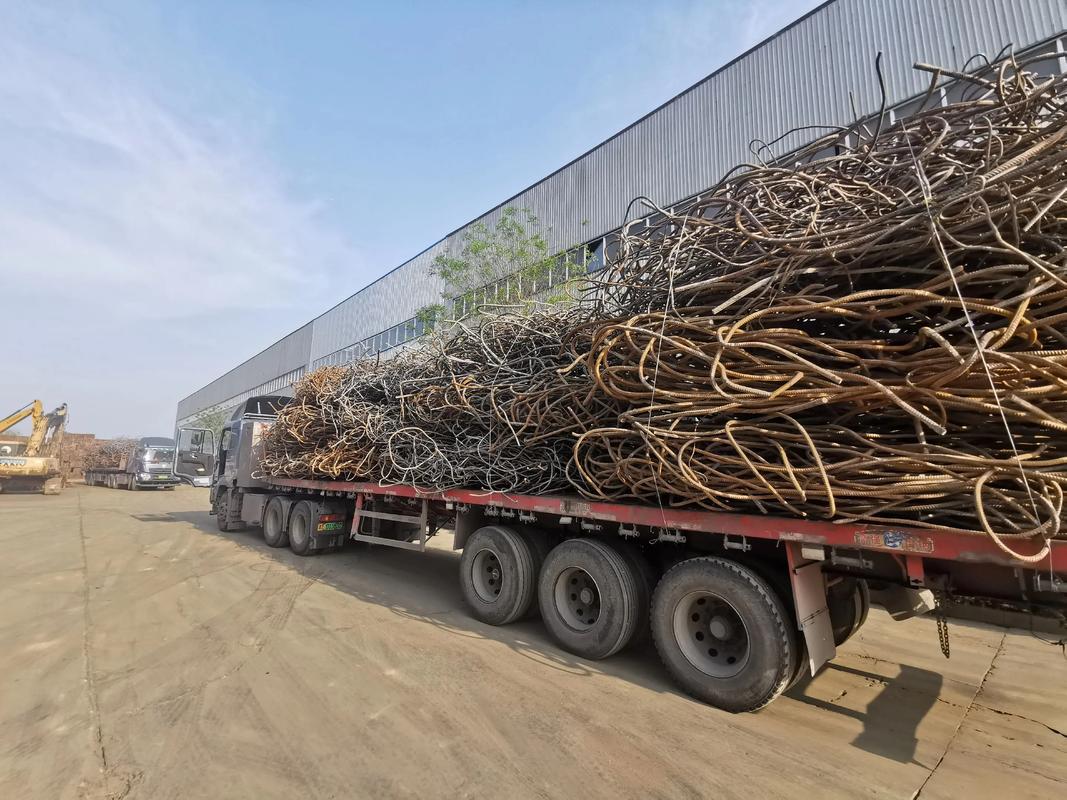 车辆废铁铁多少钱一吨