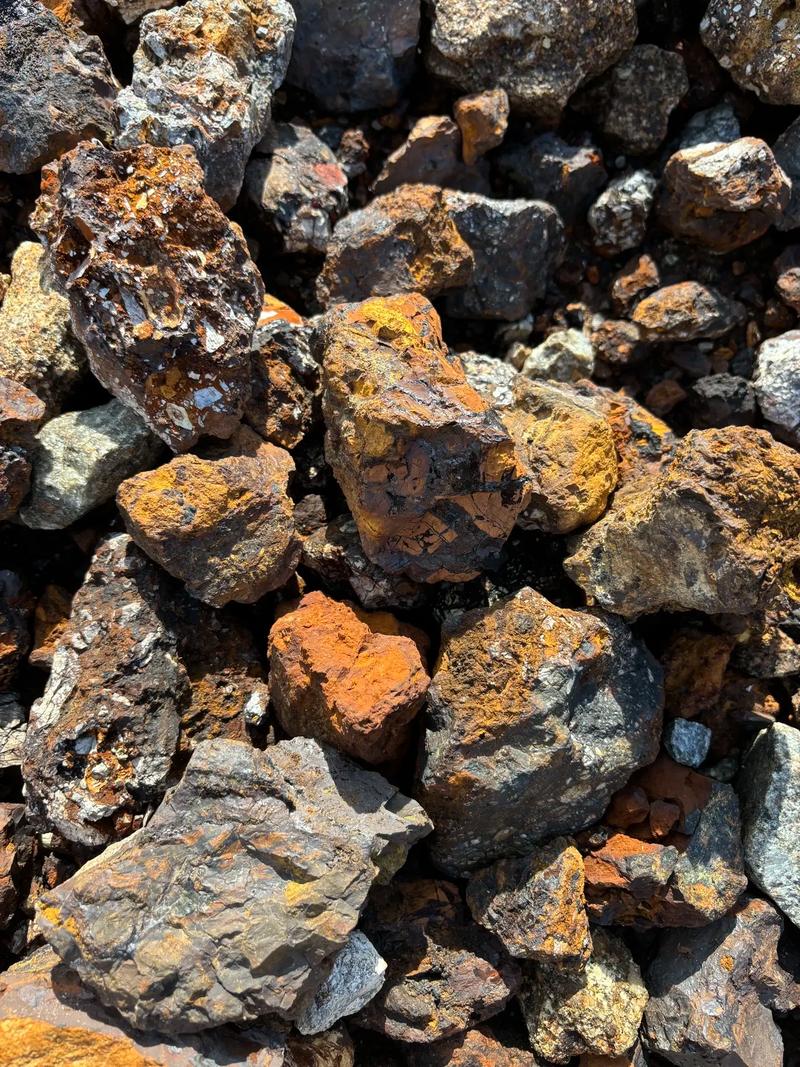 废铁和铁矿石有关联吗