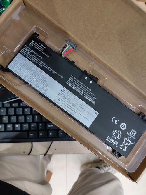 thinkpad 电池 闪烁