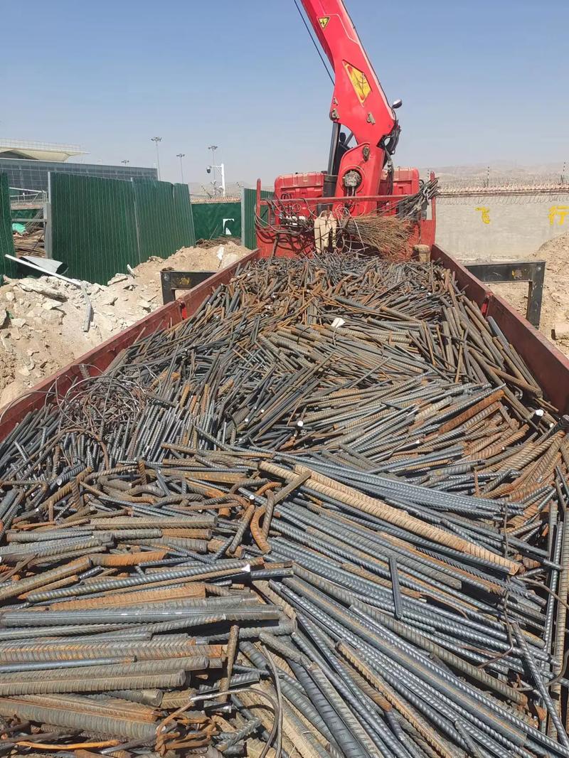 现在新疆废铁收购价格