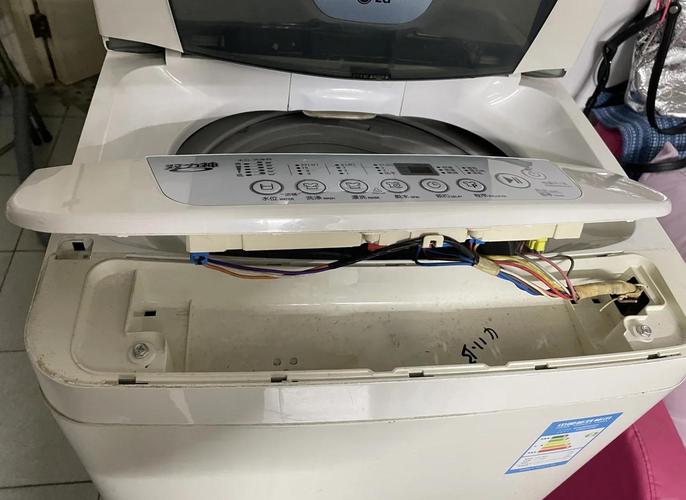 LG波轮洗衣机显示e7是什么故障