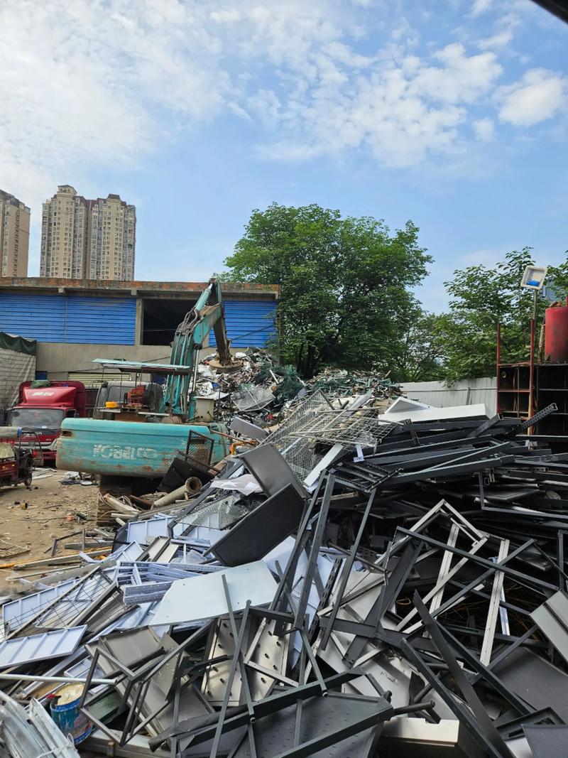 在上海哪里有收废铁的