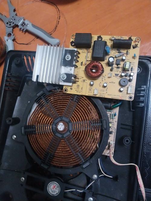 美的电磁炉tm s1 01b故障