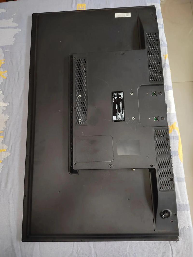 TCL电视L32E9V有竖线故障