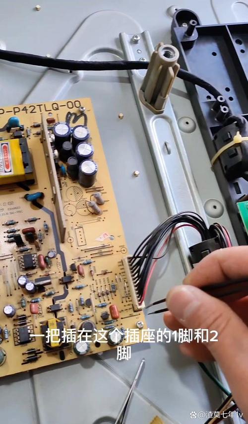 王牌32f220液晶电视电源故障