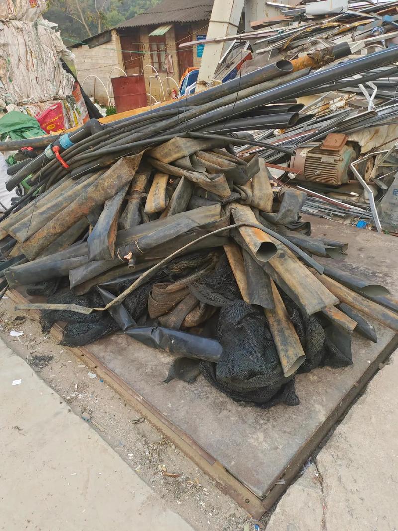 齐齐哈尔废铁多少一吨