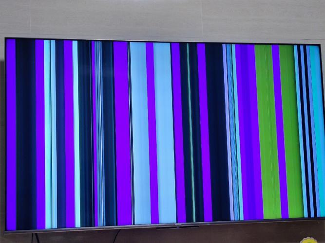 tcl32k73电视色彩失真故障