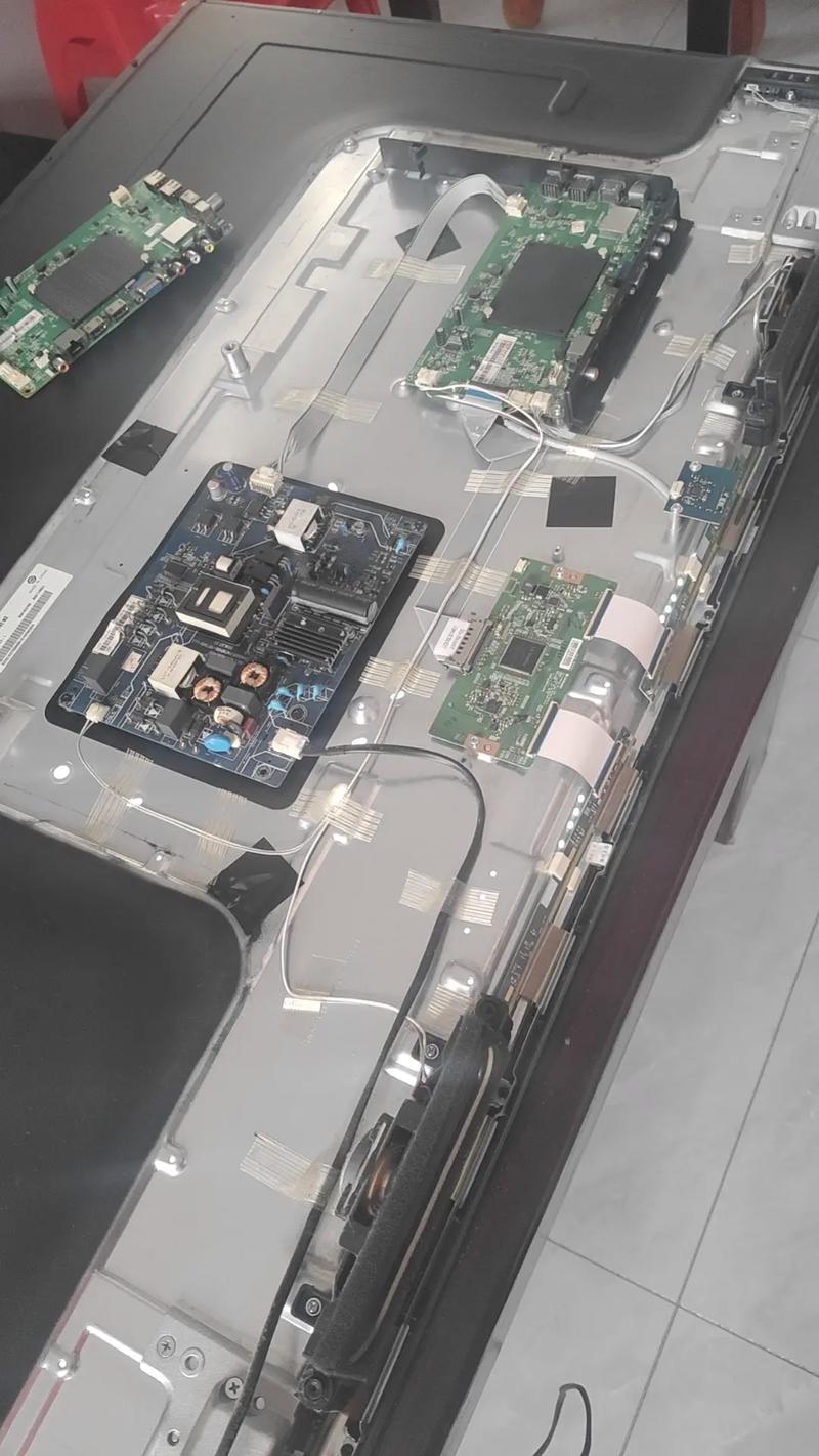 长虹g2538电源电压低故障维修