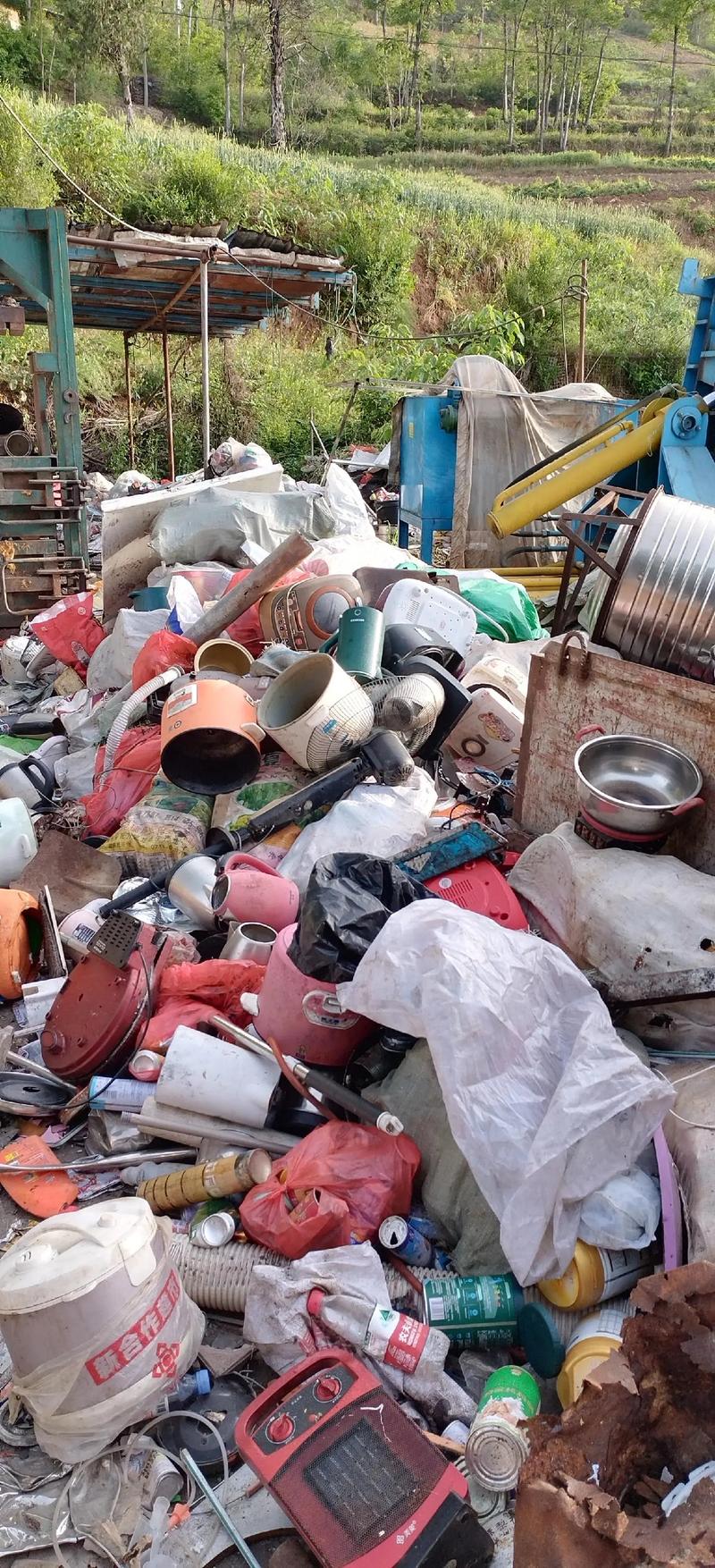 废铁废纸废塑料渣回收