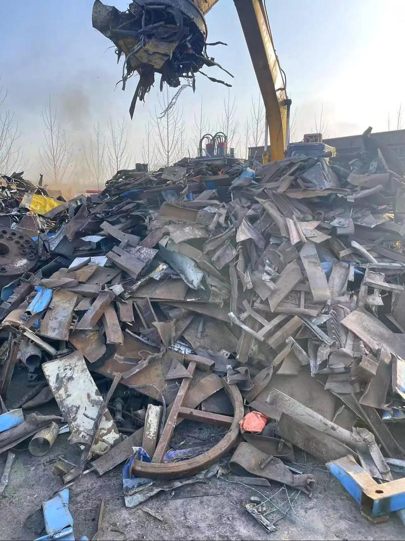 哪个钢厂要废铁破碎料