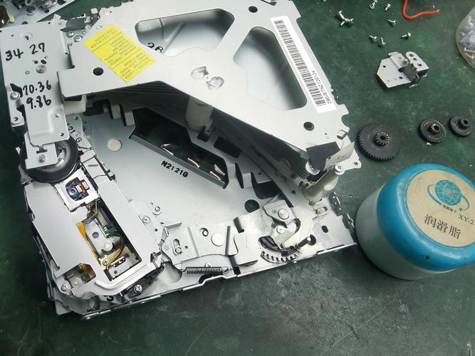 太原谁会修车载cd机维修机芯故障