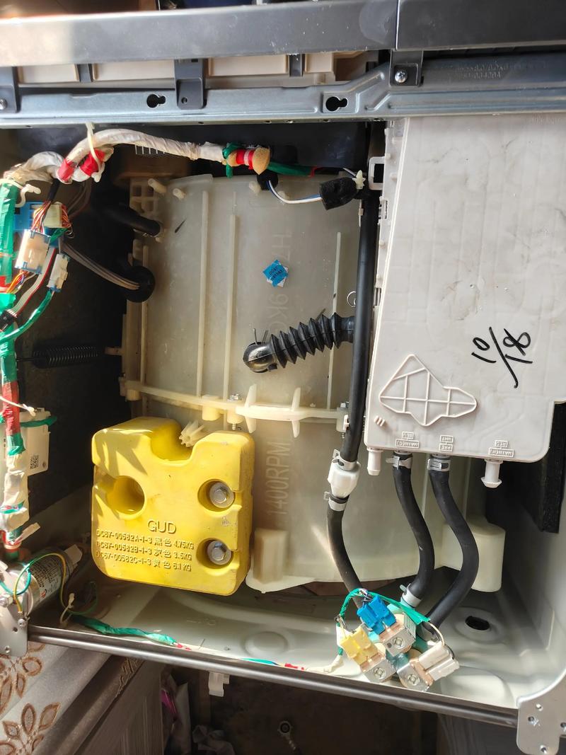 三星滚筒洗衣机UC故障怎么修理