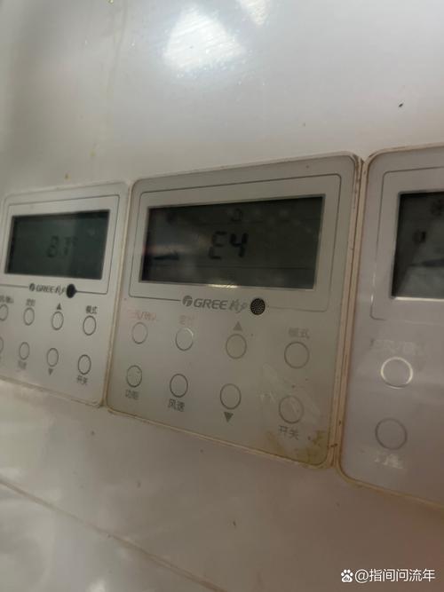 格力五匹天花显示e4是什么故障
