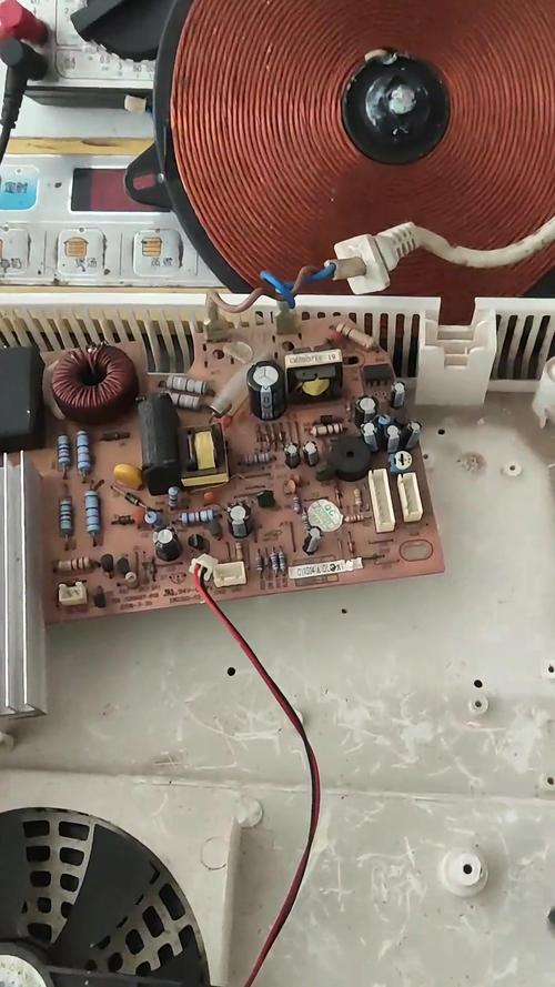 电磁炉JYC不加热是哪里出故障