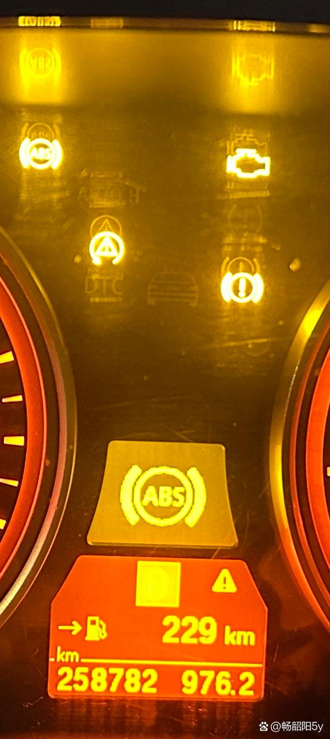 hsg1251显示器瀚视奇故障