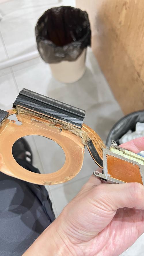 外星人笔记本电池能用多久