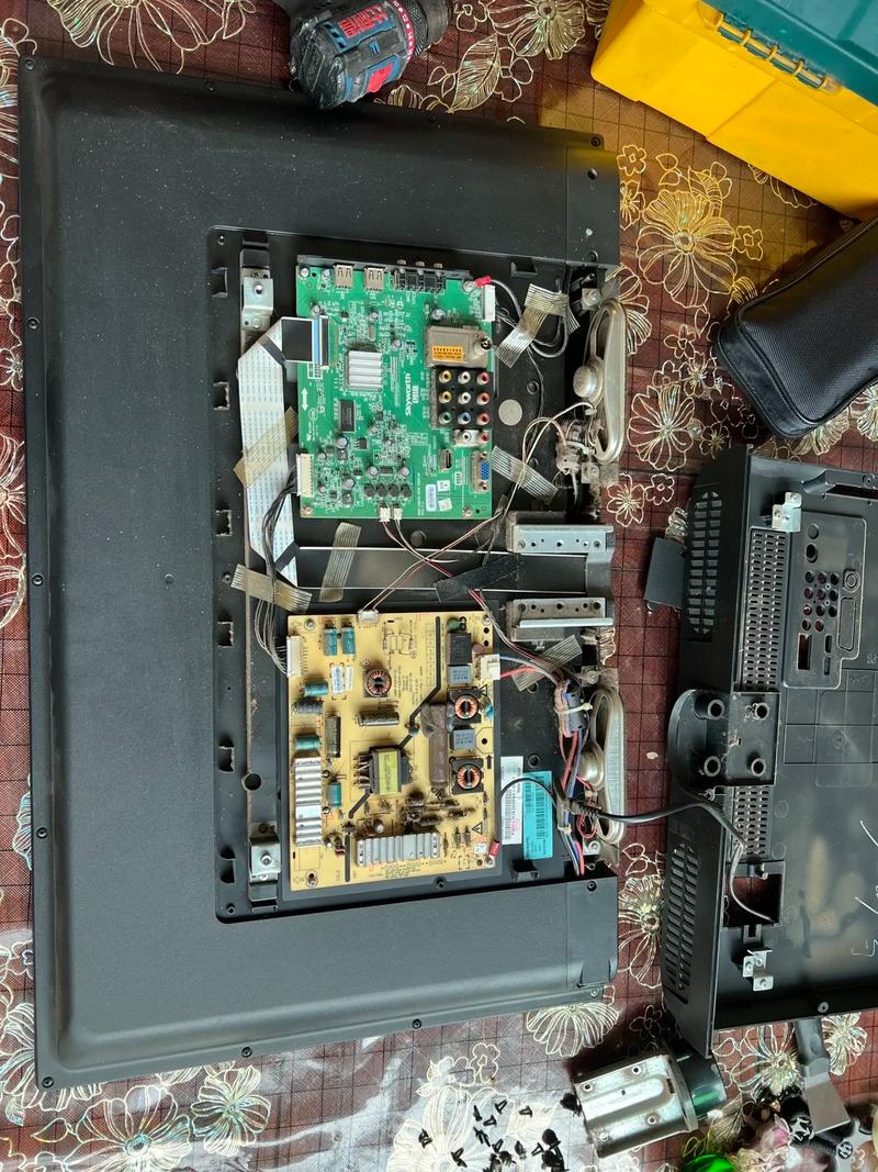 创维55E780U主板故障现象