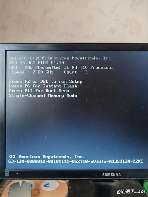 创维25t88输入信号关机故障