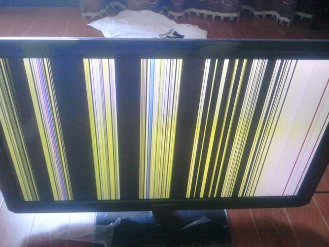 创维47K08RD电视花屏故障