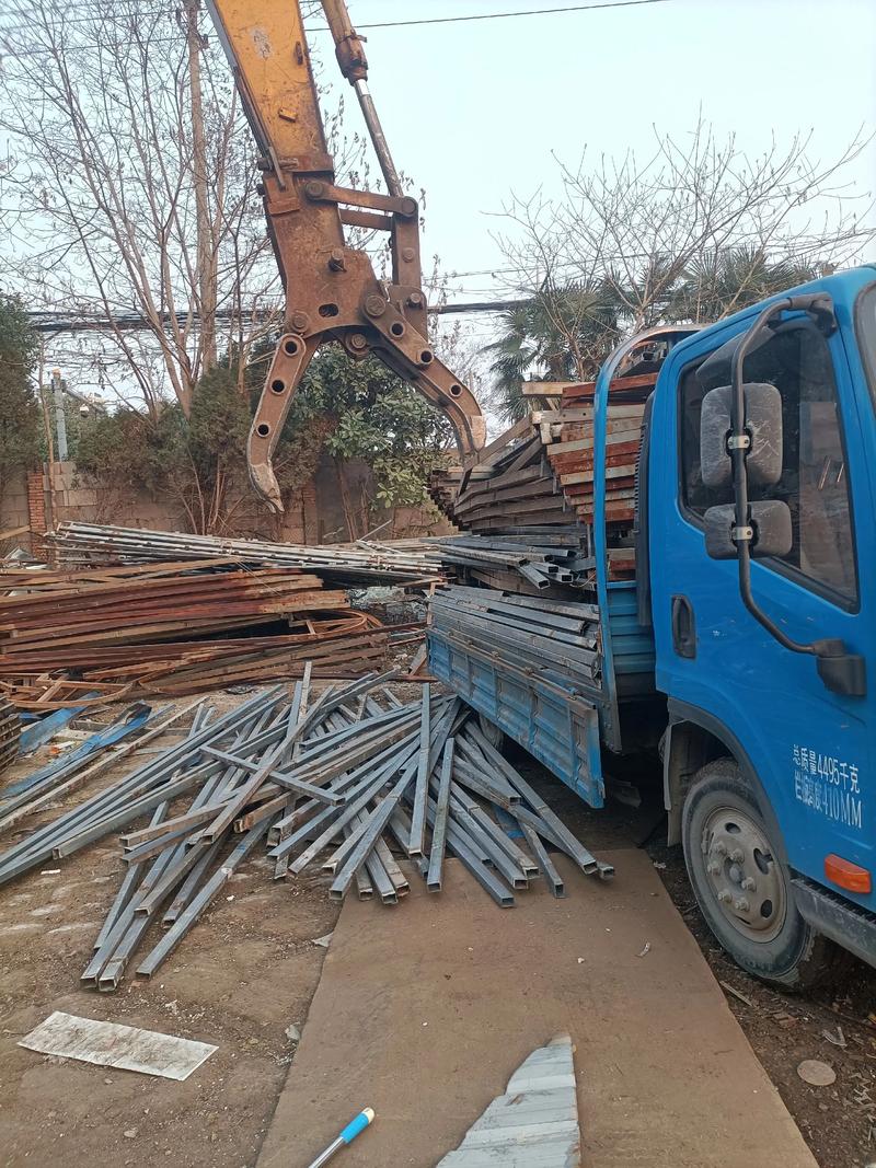 嘉兴废铁多少钱一吨