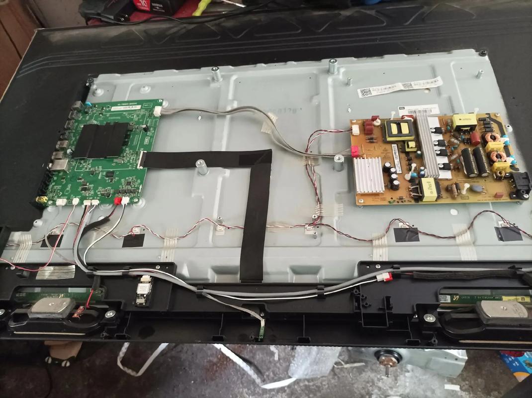 TCLHD29E64S电源故障