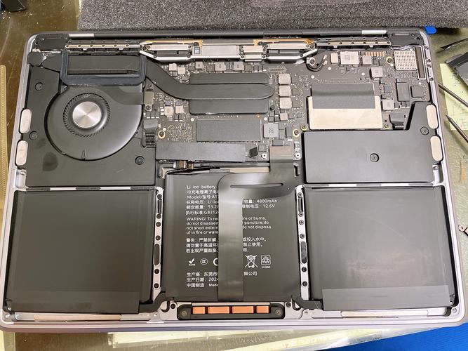 笔记本电脑的电池能用多久