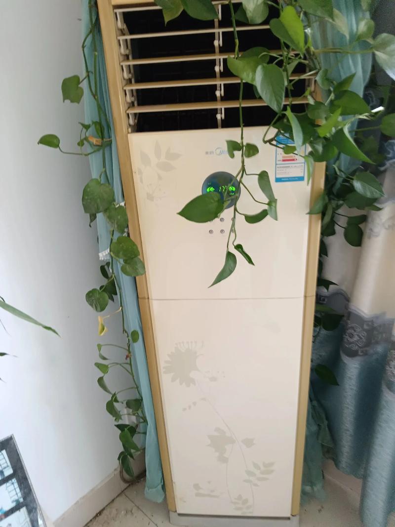 美的三相定频柜机e8故障解决