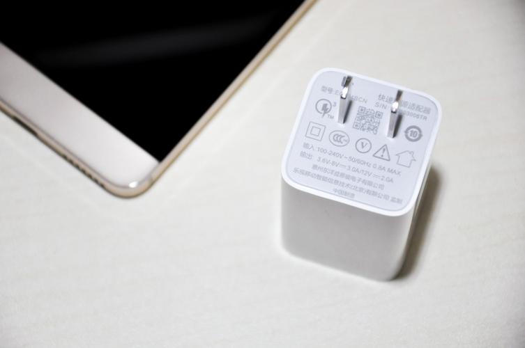 乐pro3换电池多少钱