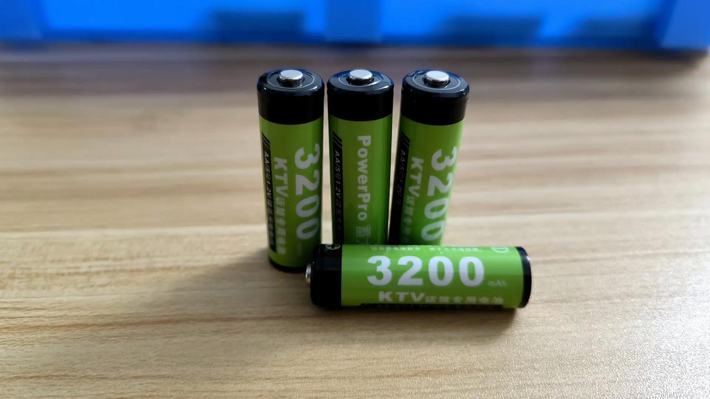 电容式麦克风需要电池吗