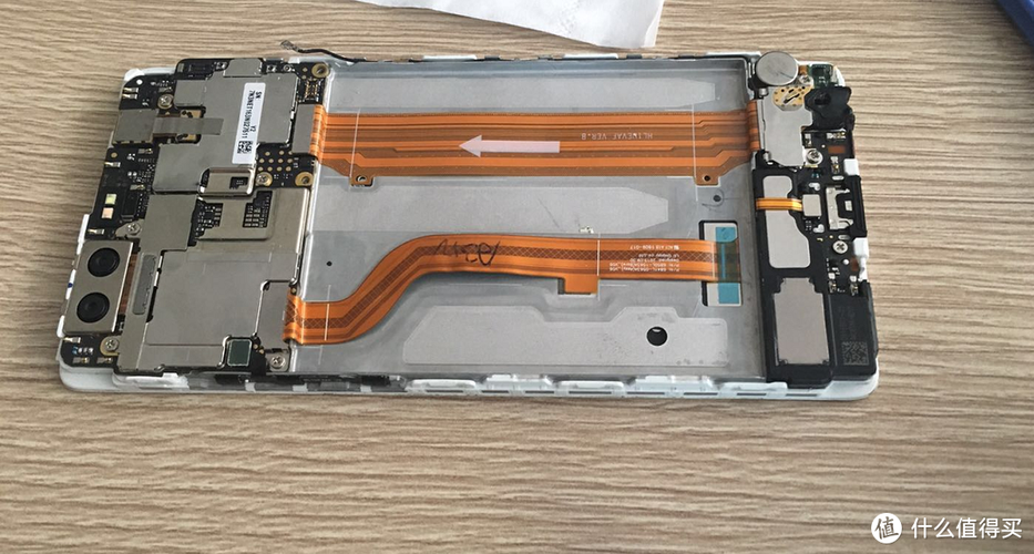 华为p9的电池怎样更换