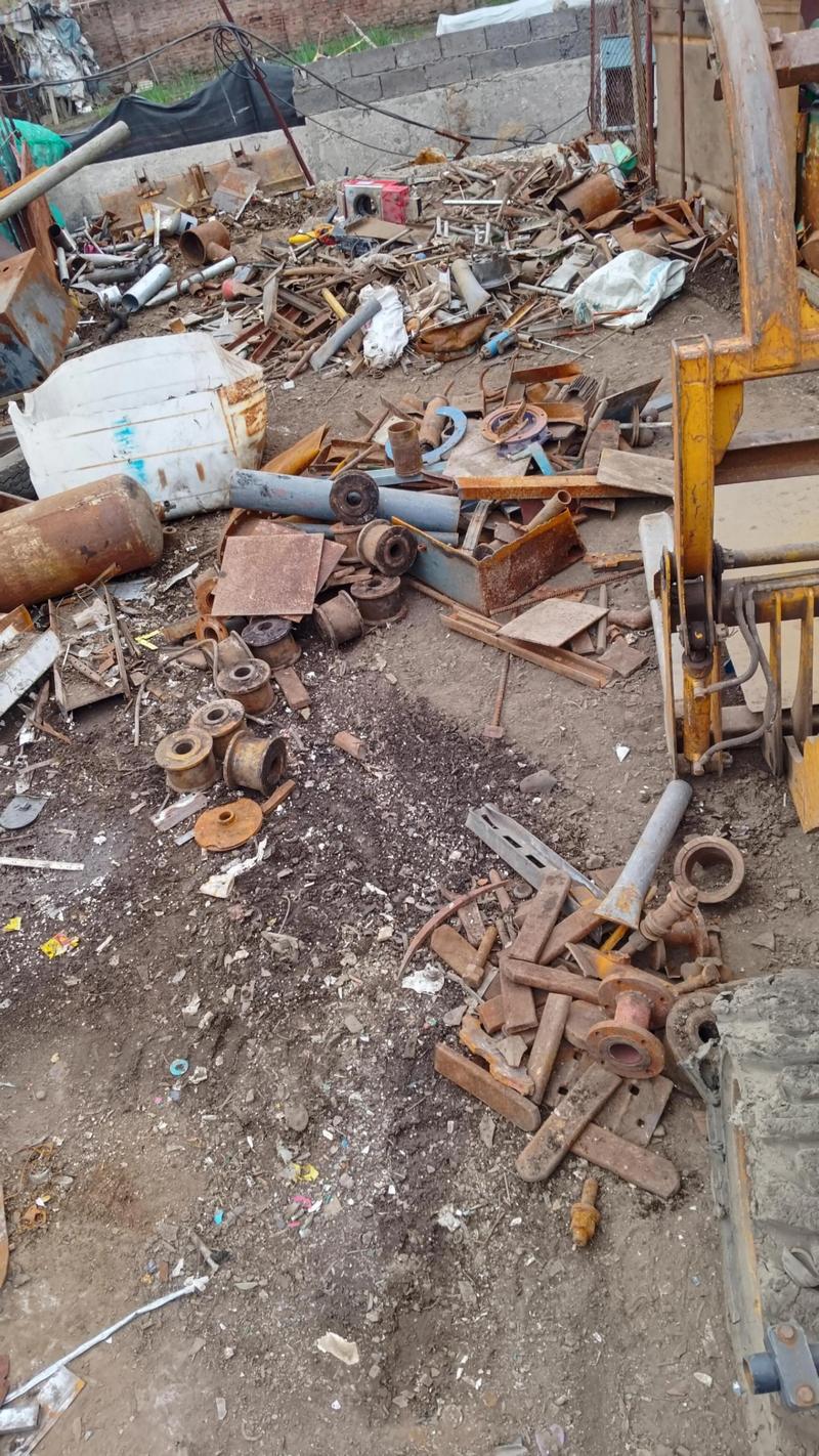 有用气吊装废铁的吗