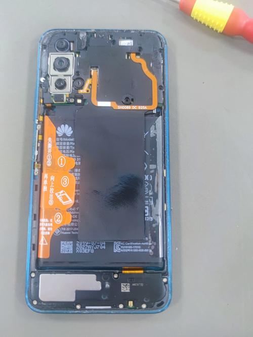 华为荣耀6电池可更换吗