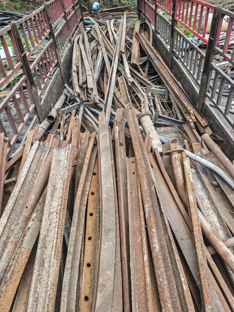 保定哪里有收废铁的