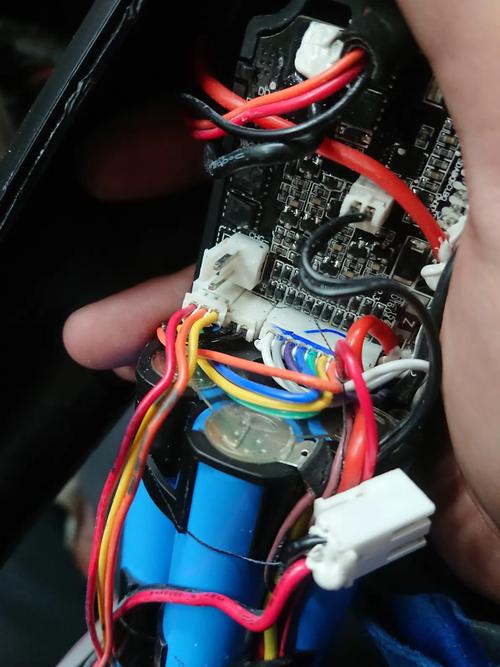 小米助力自行车 拆电池