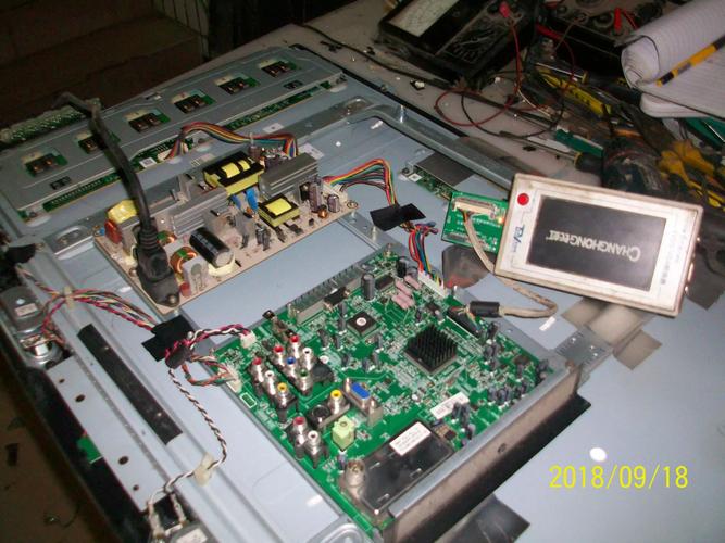 长虹25n18电视机电源故障