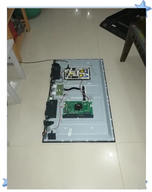 奇美V236H3白屏故障维修